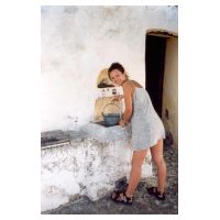 Alicudi-pozzo-2004.jpg
